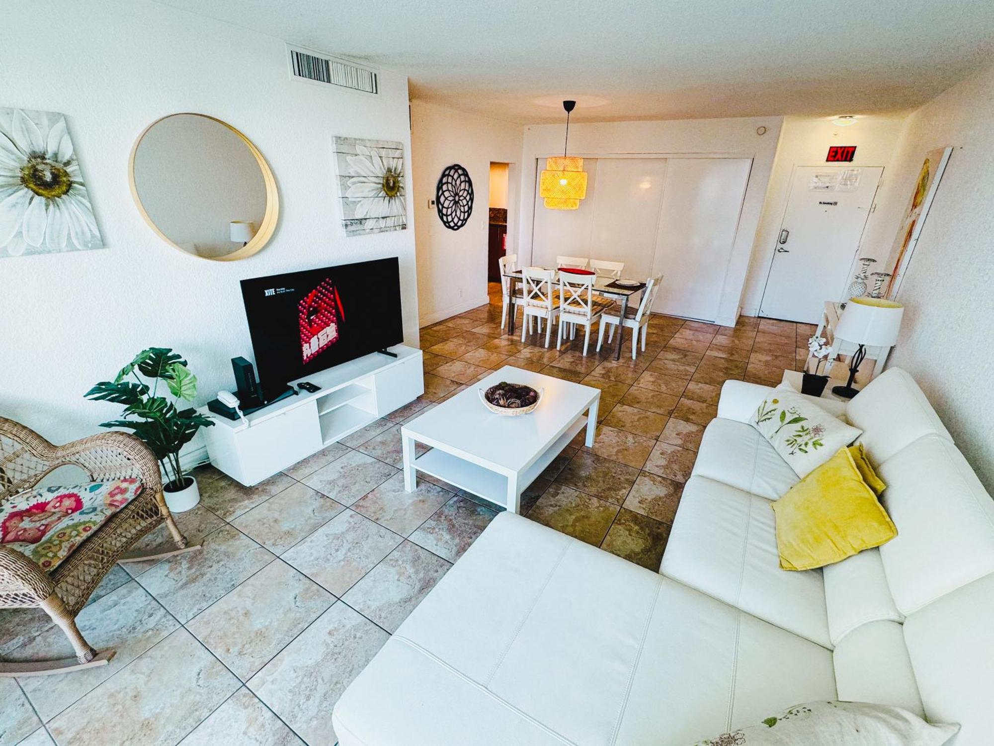 The Tides On Miami Hollywood Bay View Apartments 1B Exterior photo